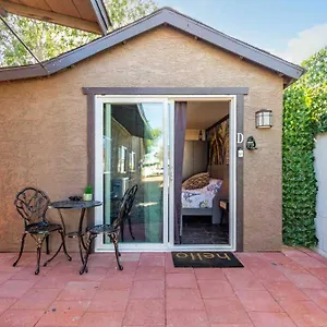 Apartment Your Tiny Downtown With Backyard Unit D United States