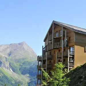 https://les-cristallines.fr-provencehotel.com